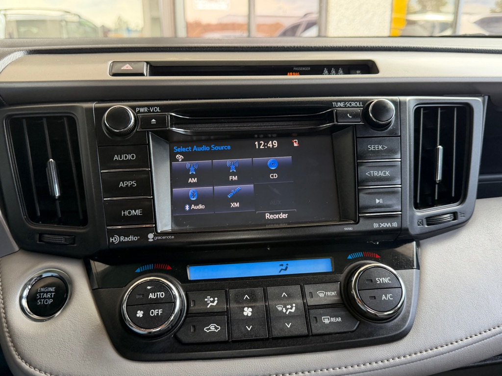 Photo 12 of this TOYOTA RAV4