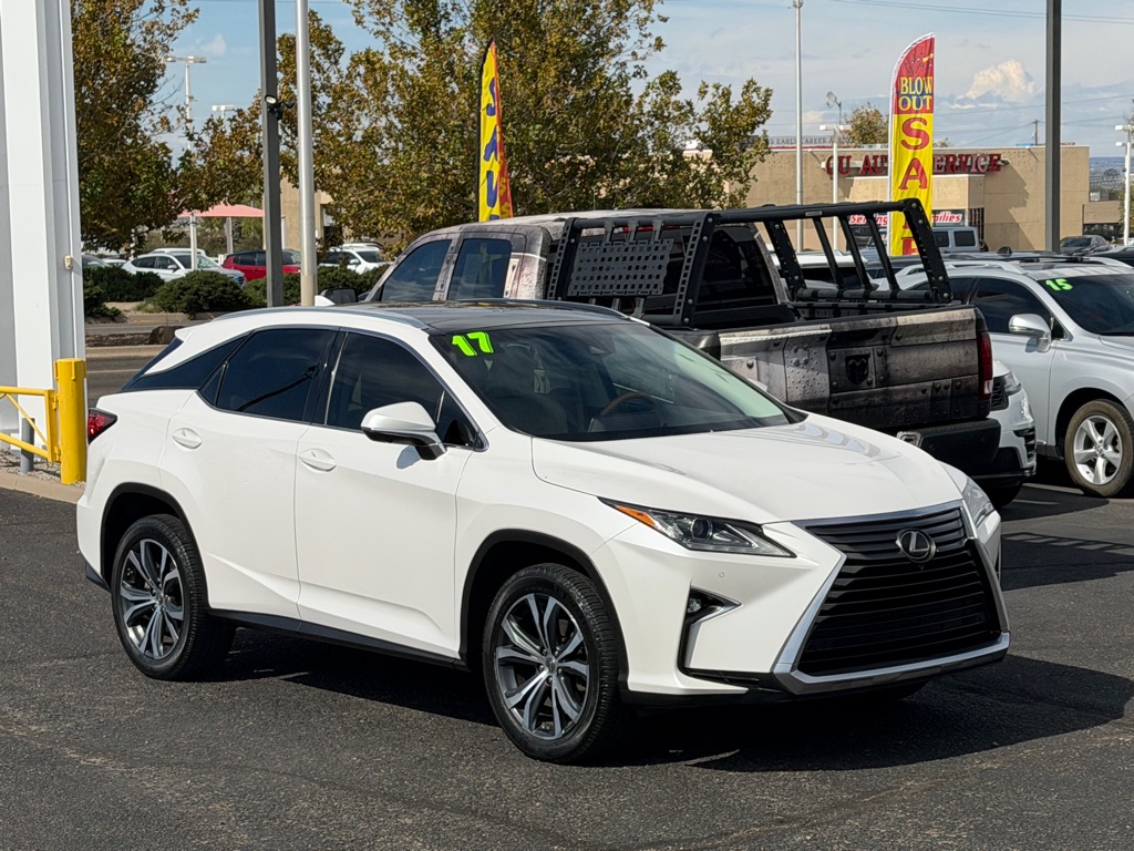 Photo 51 of this LEXUS RX