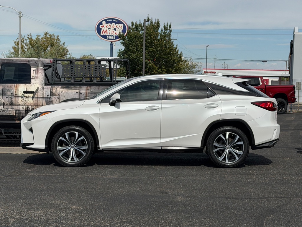 Photo 42 of this LEXUS RX