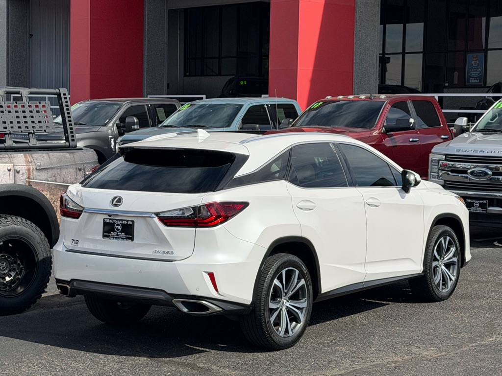 Photo 47 of this LEXUS RX
