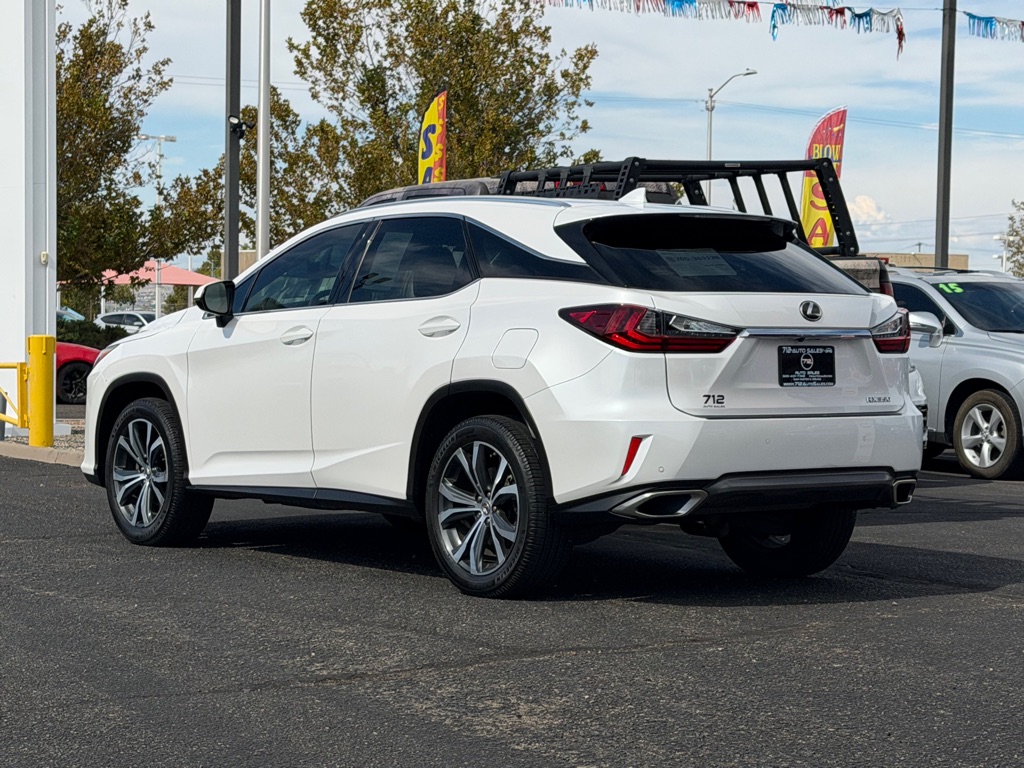 Photo 44 of this LEXUS RX