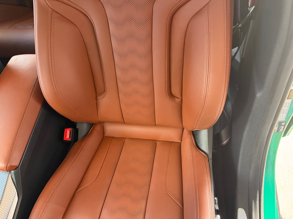 Photo 8 of this BMW M3