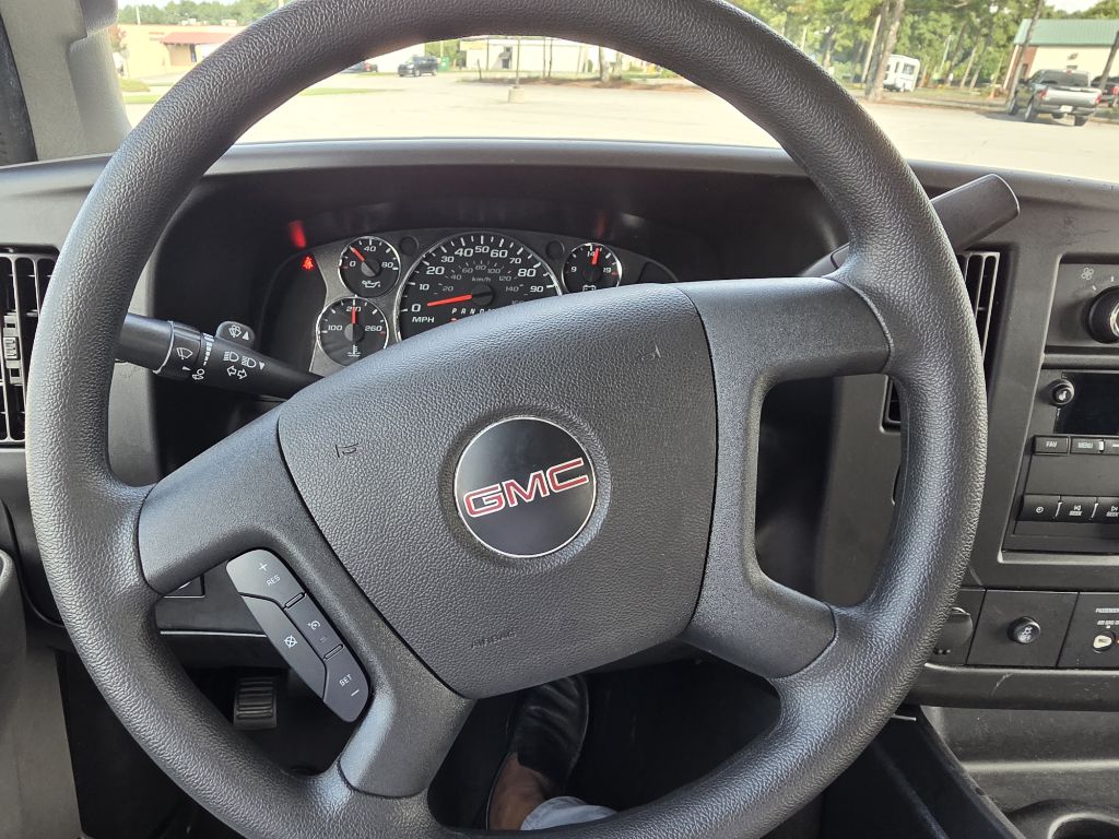 2020 GMC Savana Cargo #27
