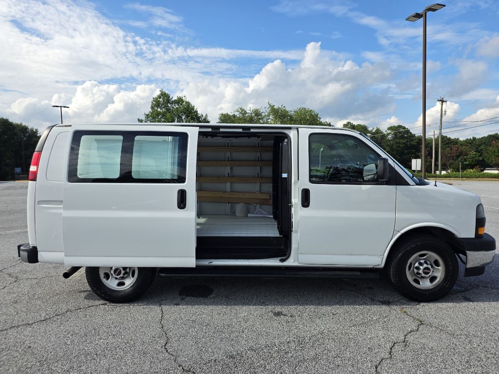 2020 GMC Savana Cargo #13