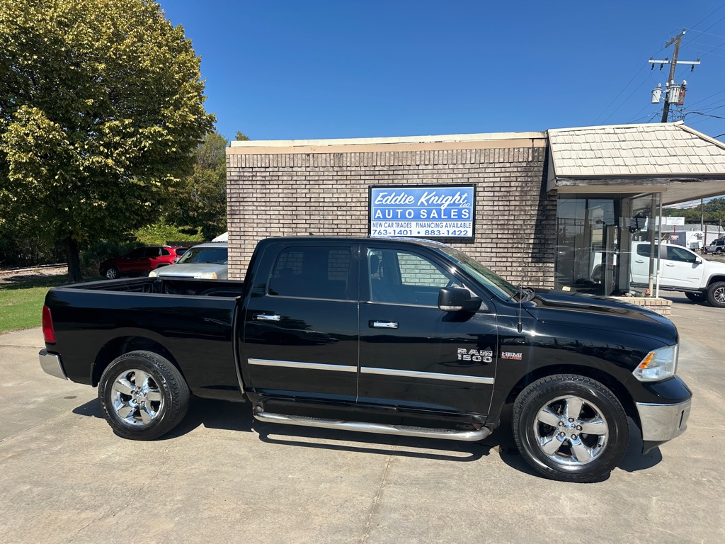 Photo 2 of this RAM 1500
