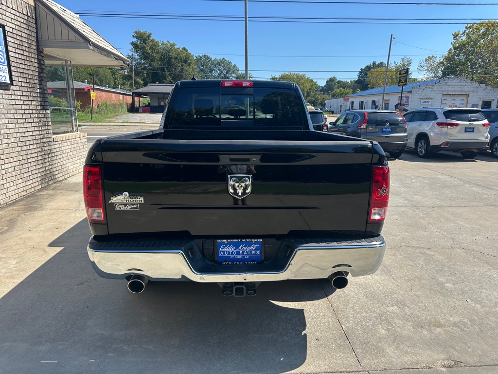 Photo 4 of this RAM 1500