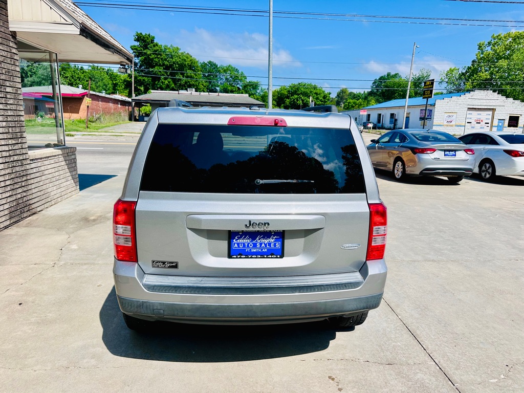 Photo 4 of this JEEP PATRIOT