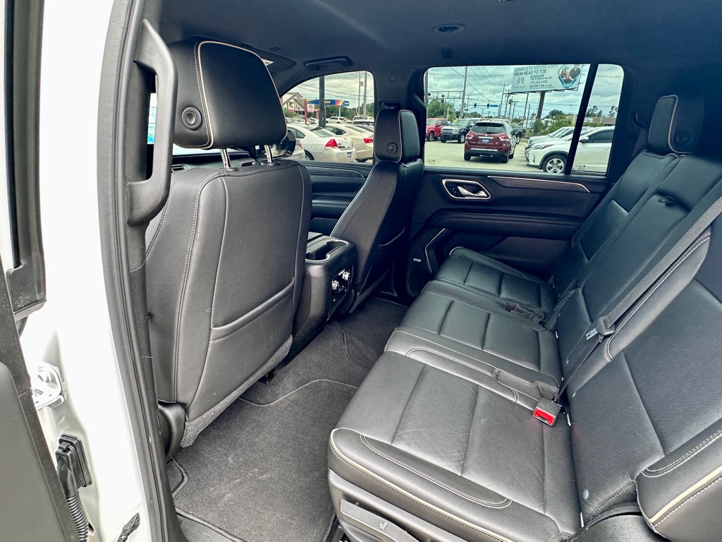 Photo 9 of this GMC YUKON XL
