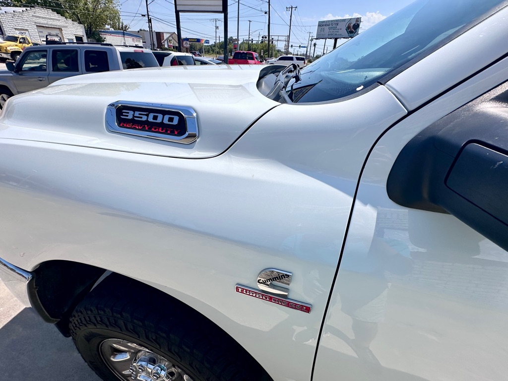 Photo 13 of this RAM 3500