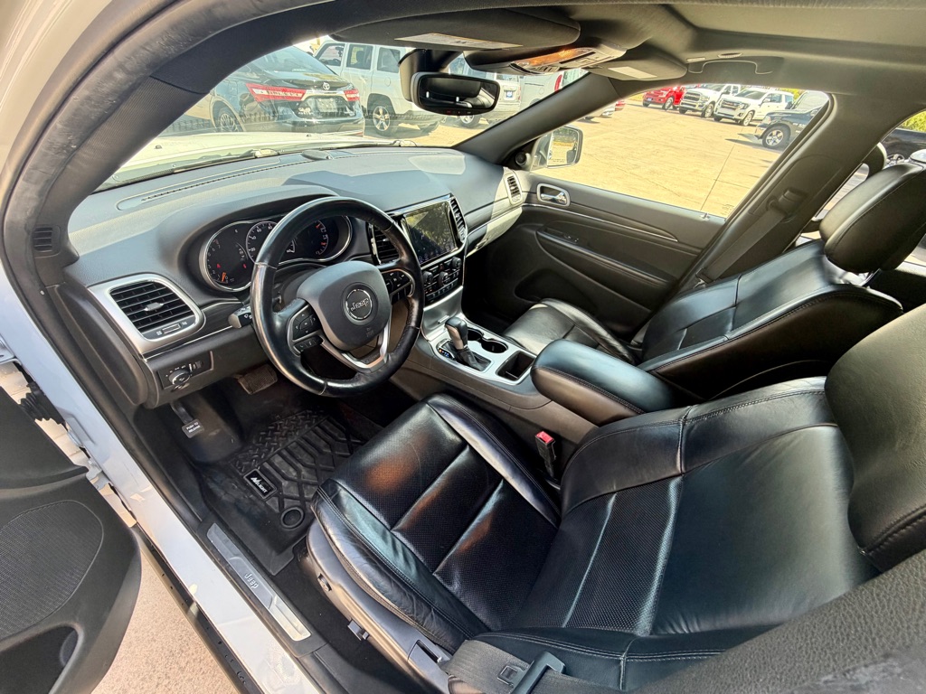 Photo 8 of this JEEP GRAND CHEROKEE