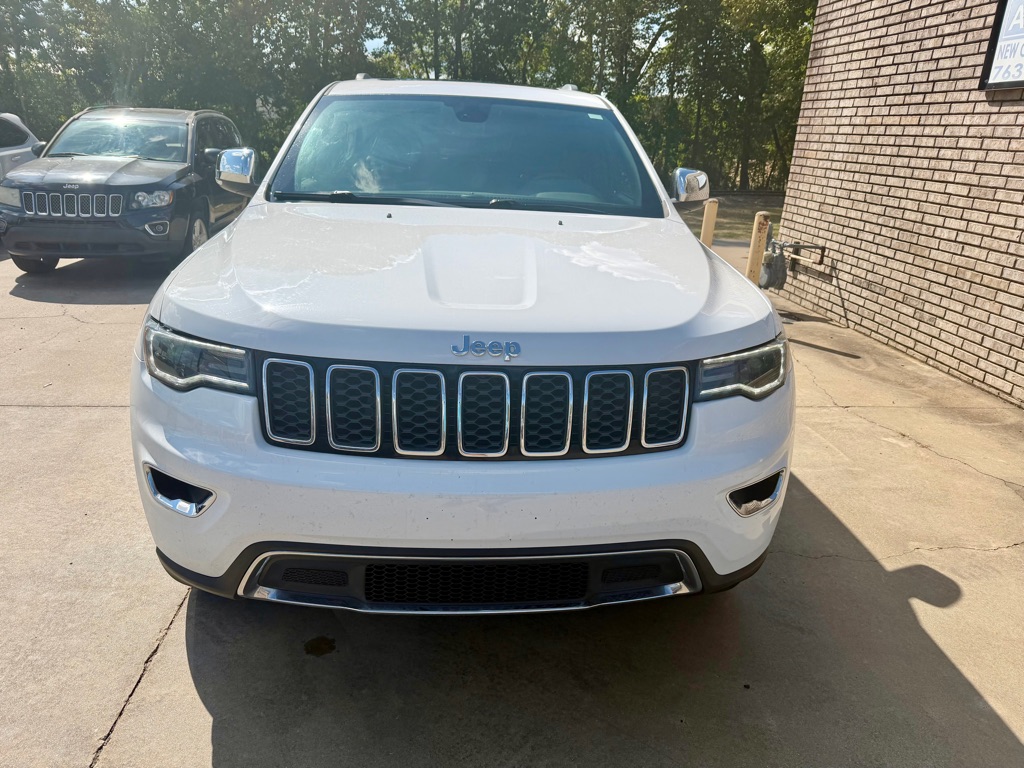 Photo 7 of this JEEP GRAND CHEROKEE