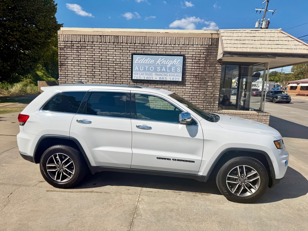 Photo 2 of this JEEP GRAND CHEROKEE