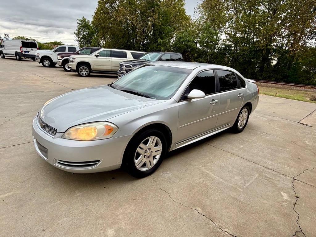 Photo 6 of this CHEVROLET IMPALA
