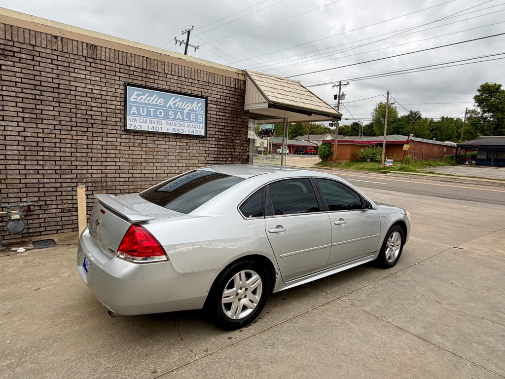 Photo 3 of this CHEVROLET IMPALA