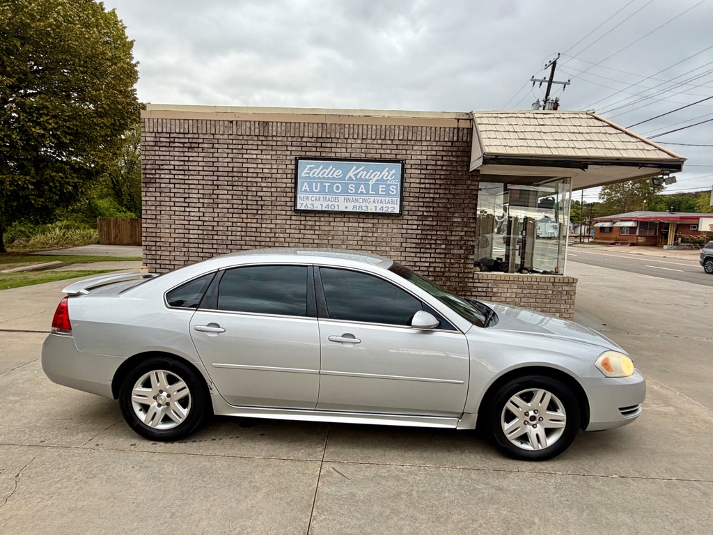 Photo 2 of this CHEVROLET IMPALA