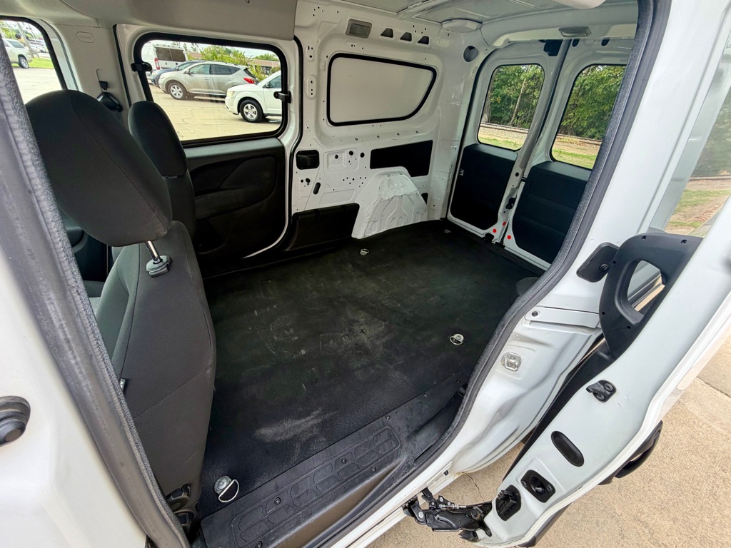 Photo 8 of this RAM PROMASTER CITY