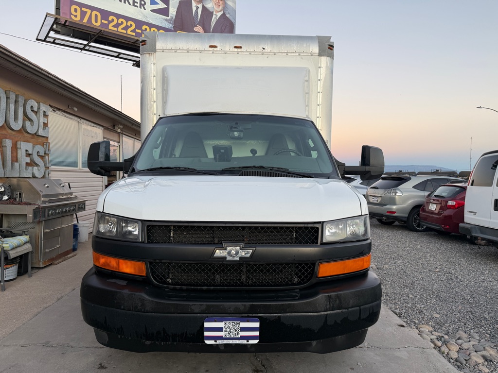 Photo 8 of this CHEVROLET EXPRESS G3500