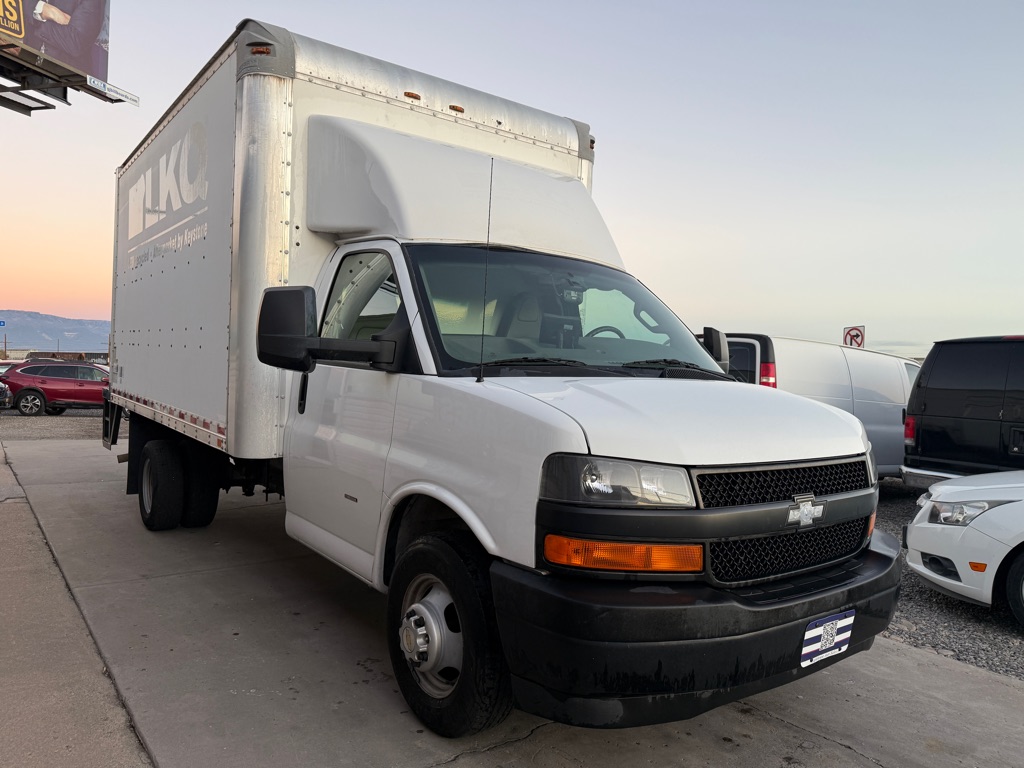 Photo 7 of this CHEVROLET EXPRESS G3500