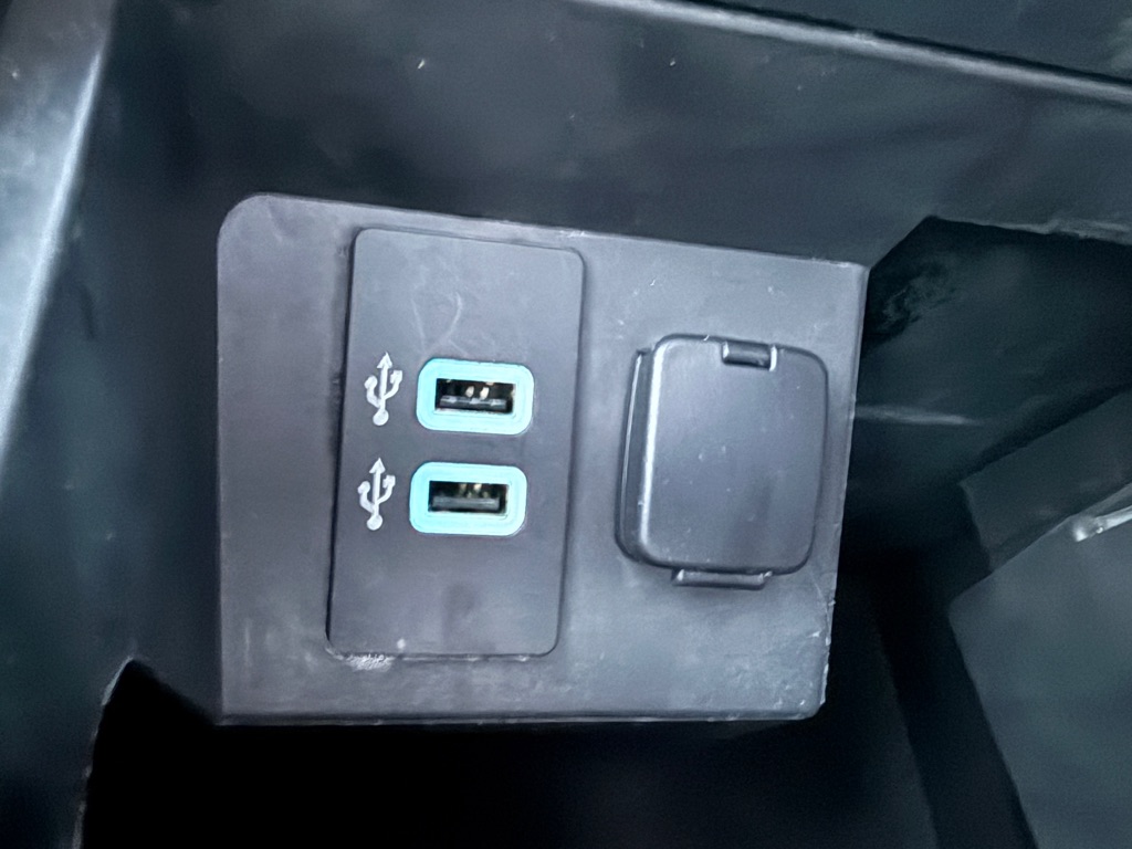 Photo 21 of this FORD EXPEDITION