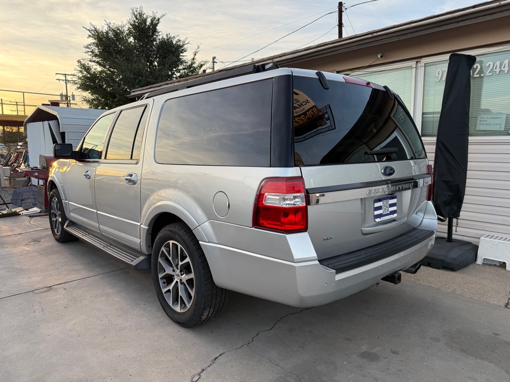 Photo 3 of this FORD EXPEDITION