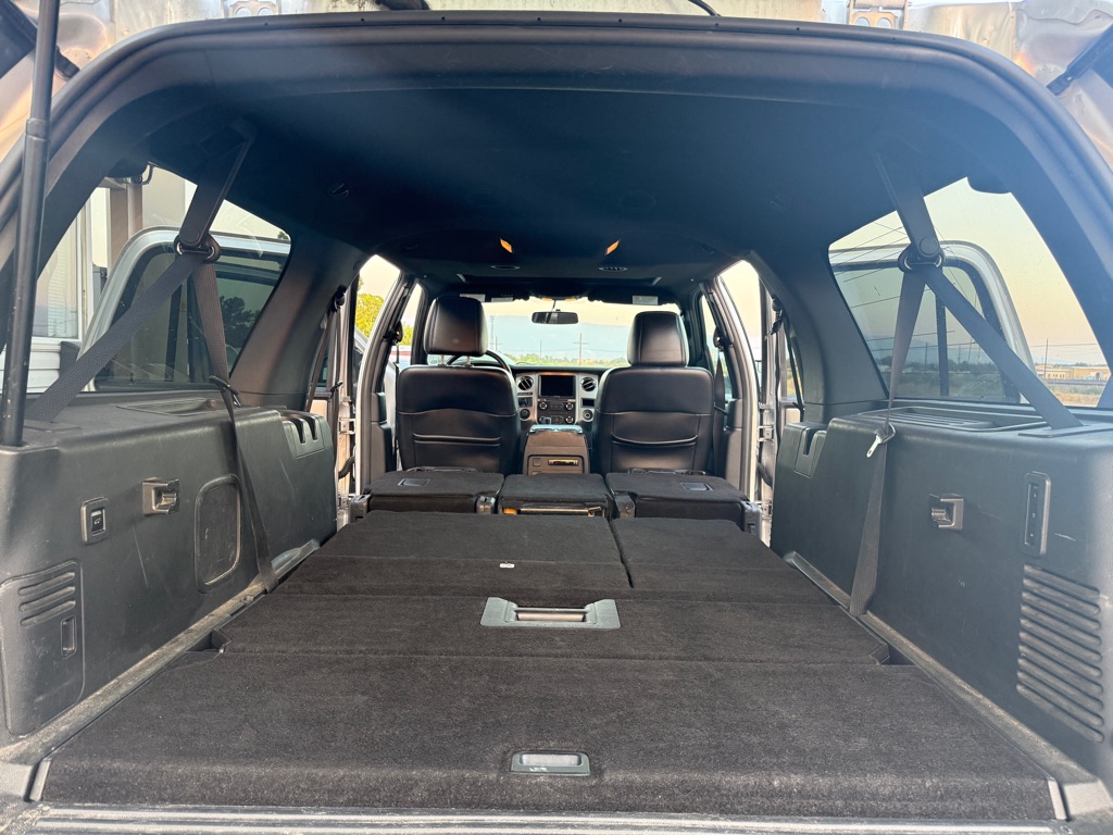Photo 11 of this FORD EXPEDITION