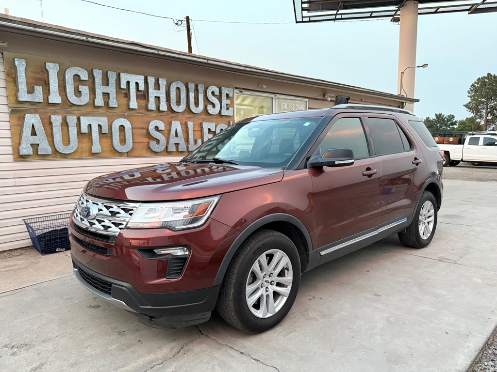 Photo 2 of this FORD EXPLORER