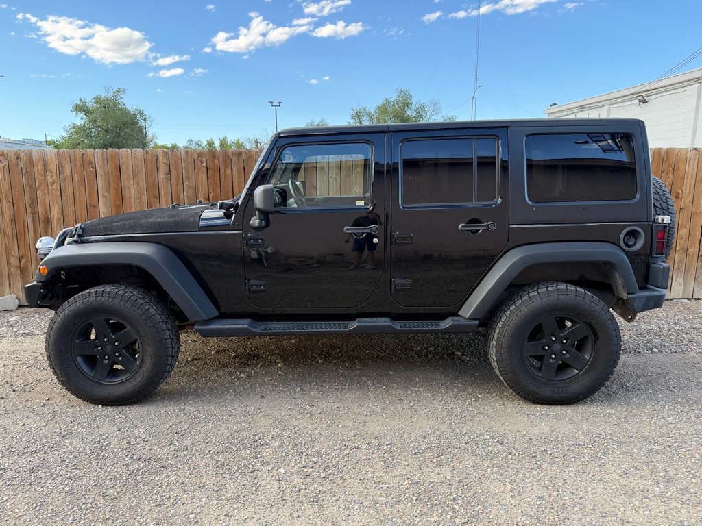 Photo 2 of this JEEP WRANGLER UNLIMI