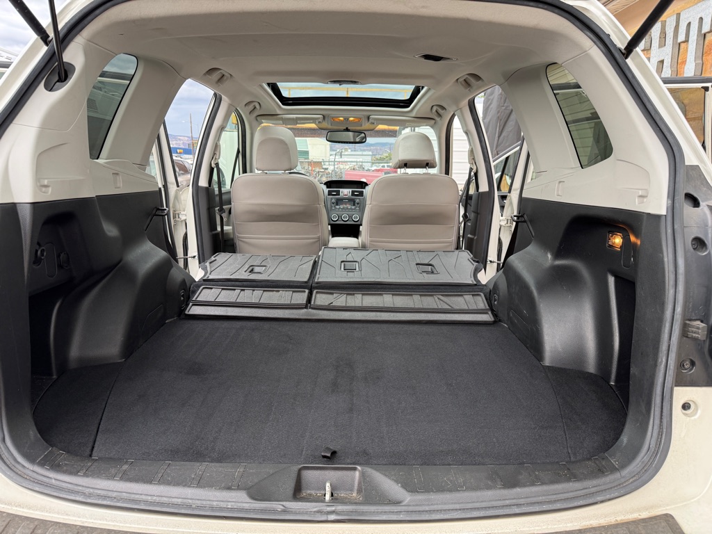Photo 13 of this SUBARU FORESTER