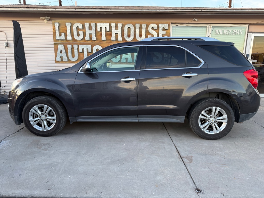 Photo 2 of this CHEVROLET EQUINOX