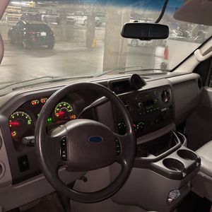 Photo 8 of this FORD ECONOLINE