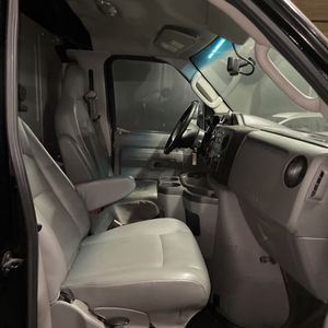 Photo 10 of this FORD ECONOLINE