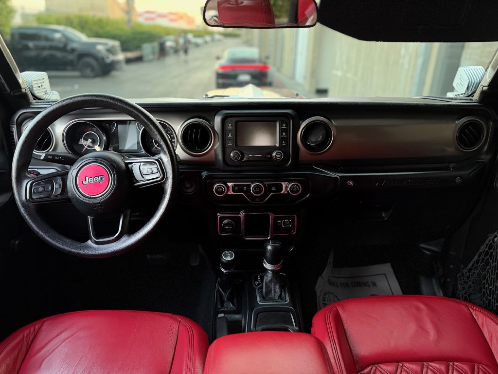 Photo 16 of this JEEP WRANGLER UNLIMI