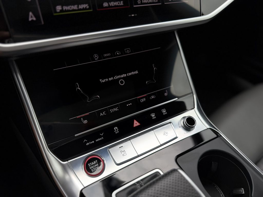 Photo 34 of this AUDI S6