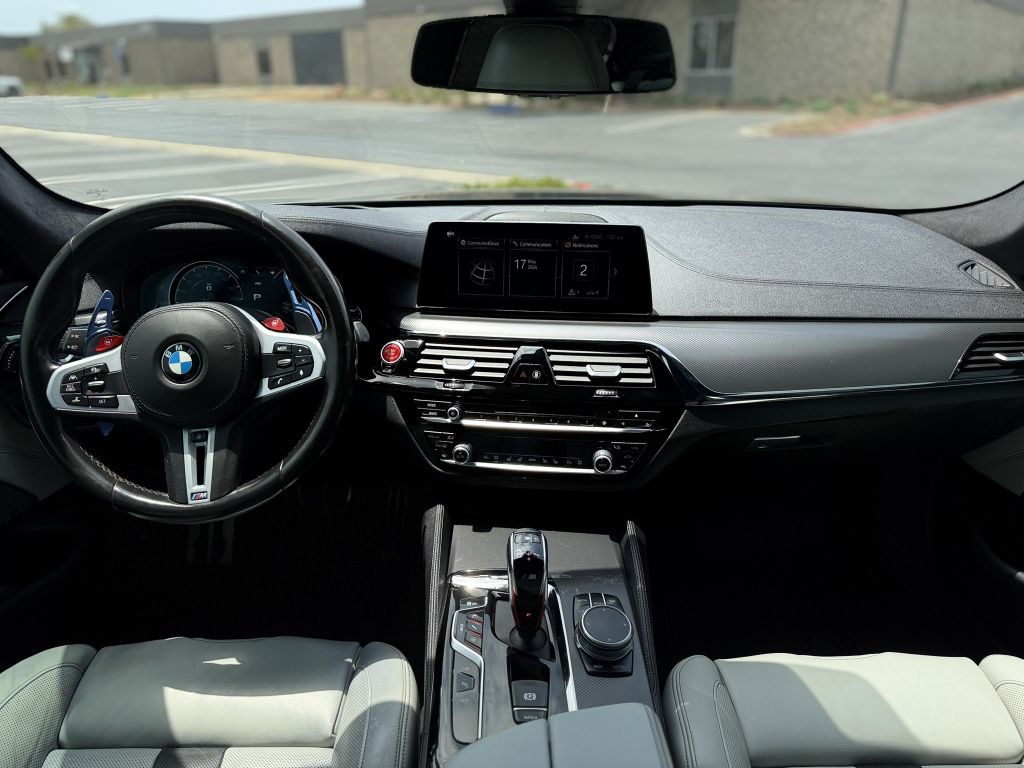 Photo 29 of this BMW M5
