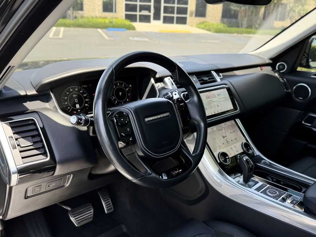 Photo 11 of this LAND ROVER RANGE ROVER SPO