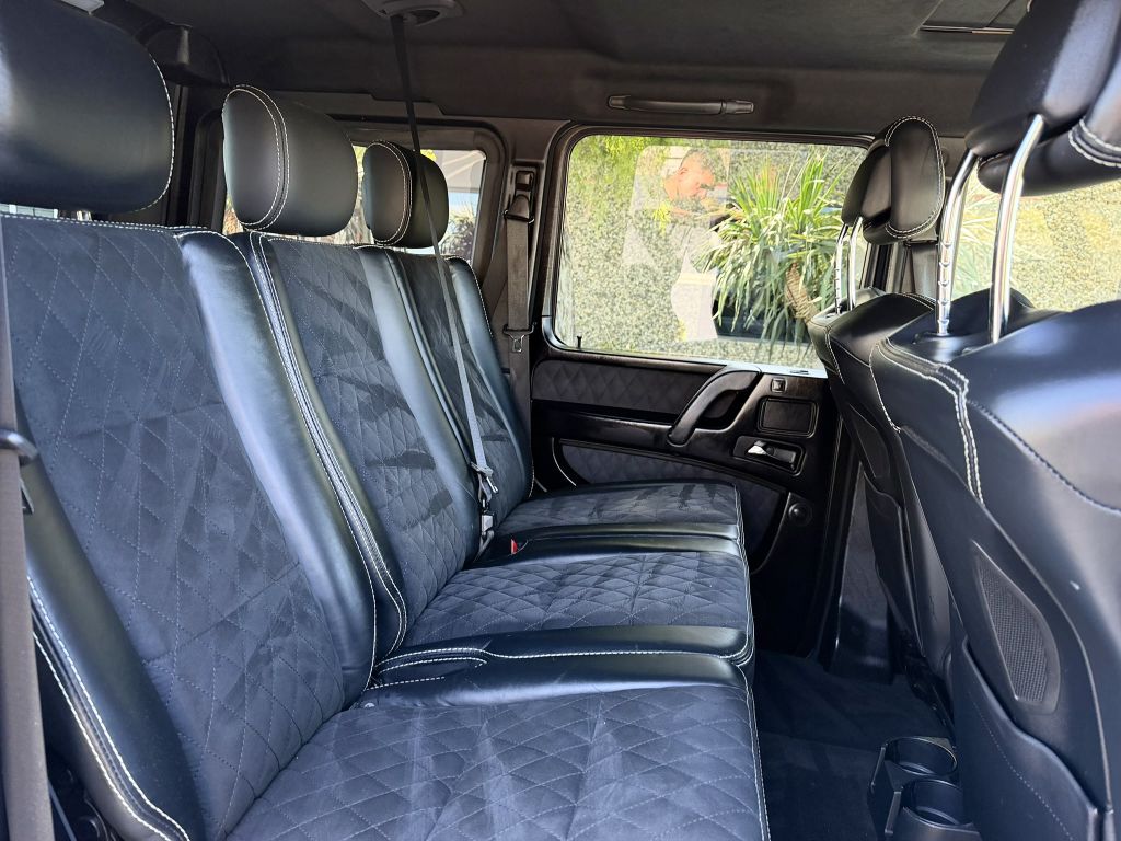 Photo 21 of this MERCEDES-BENZ G-CLASS