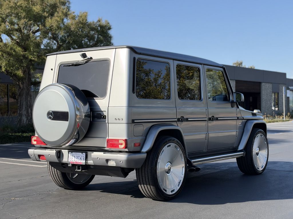 Photo 5 of this MERCEDES-BENZ G-CLASS