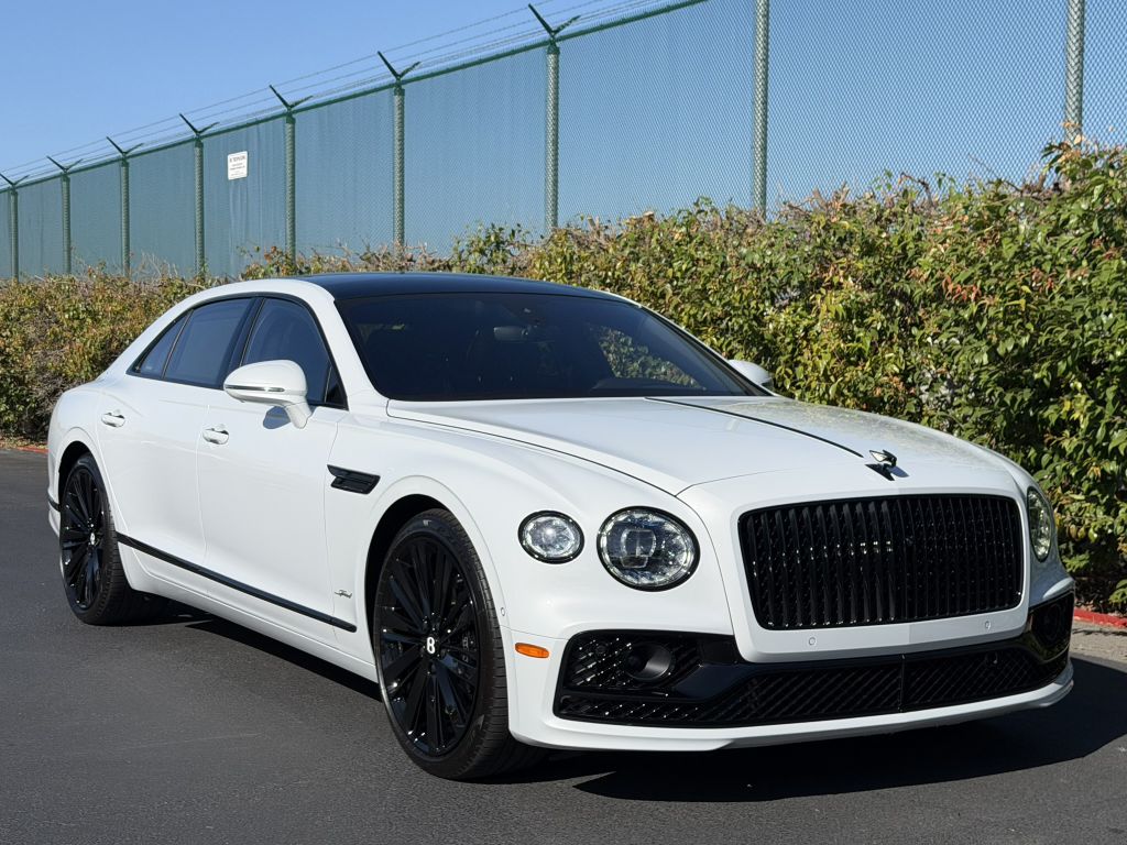 Photo 17 of this BENTLEY FLYING SPUR