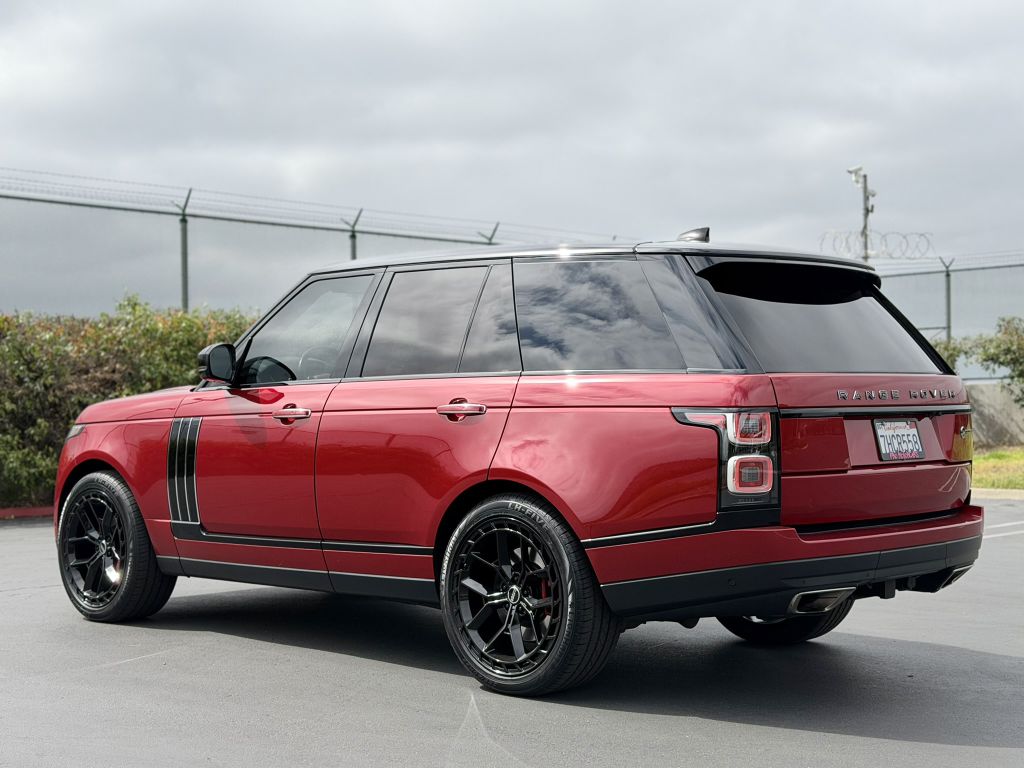 Photo 6 of this LAND ROVER RANGE ROVER