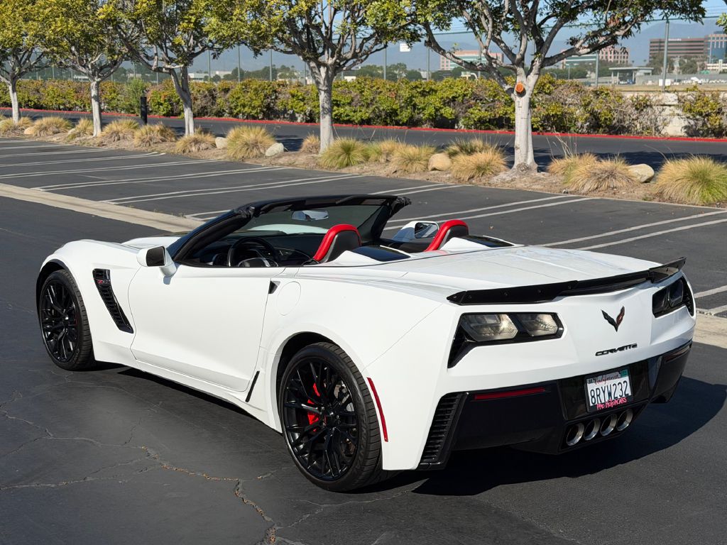 Photo 9 of this CHEVROLET CORVETTE