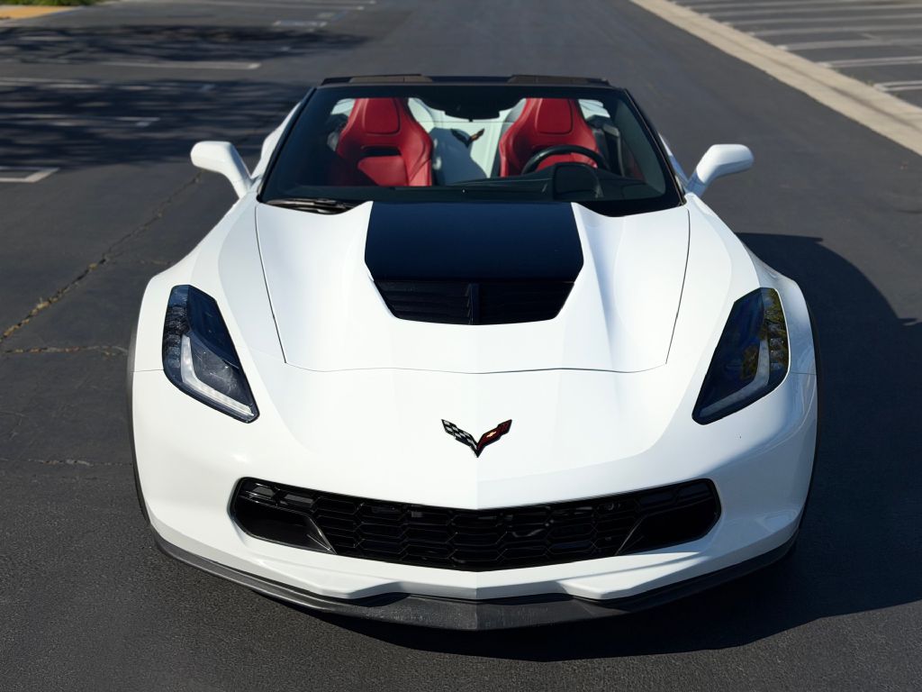 Photo 2 of this CHEVROLET CORVETTE