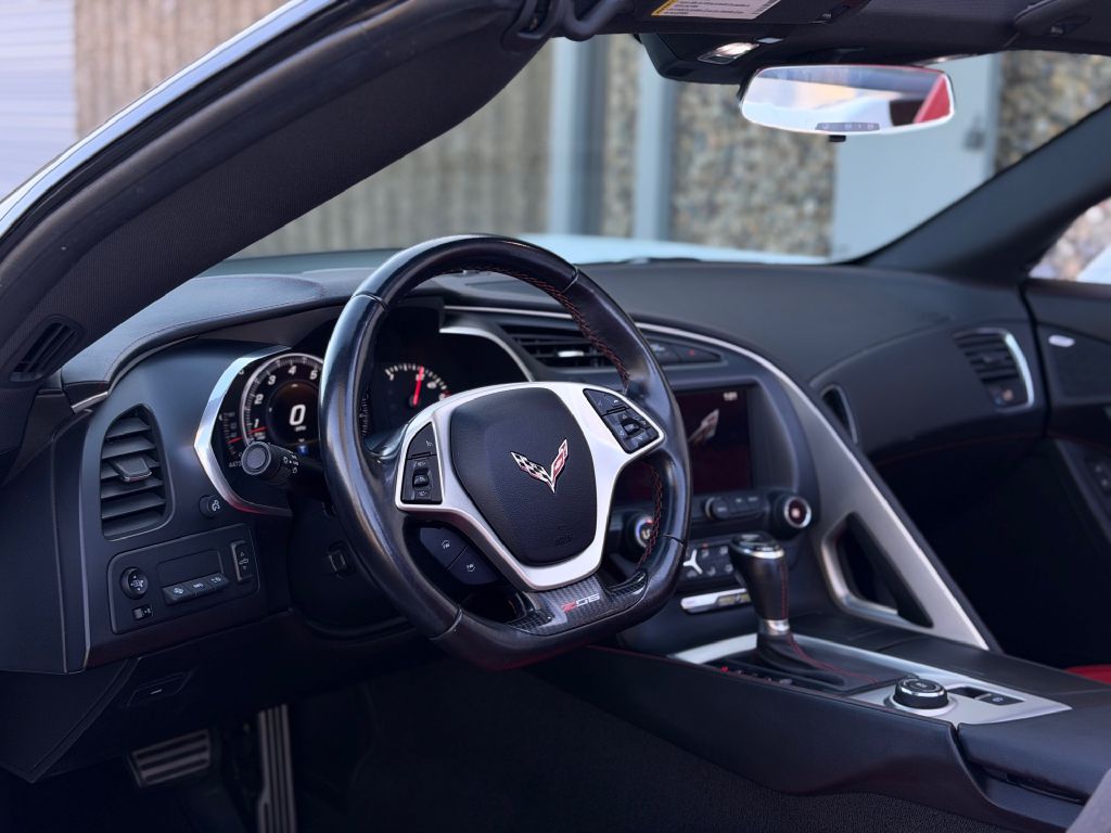 Photo 25 of this CHEVROLET CORVETTE