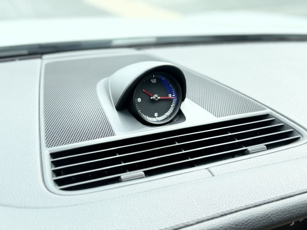 Photo 21 of this PORSCHE PANAMERA