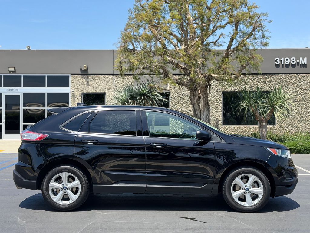 Photo 4 of this FORD EDGE