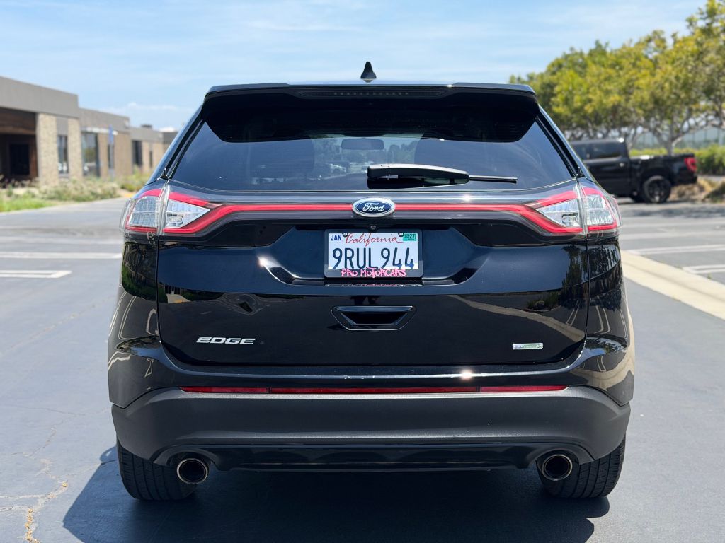 Photo 6 of this FORD EDGE