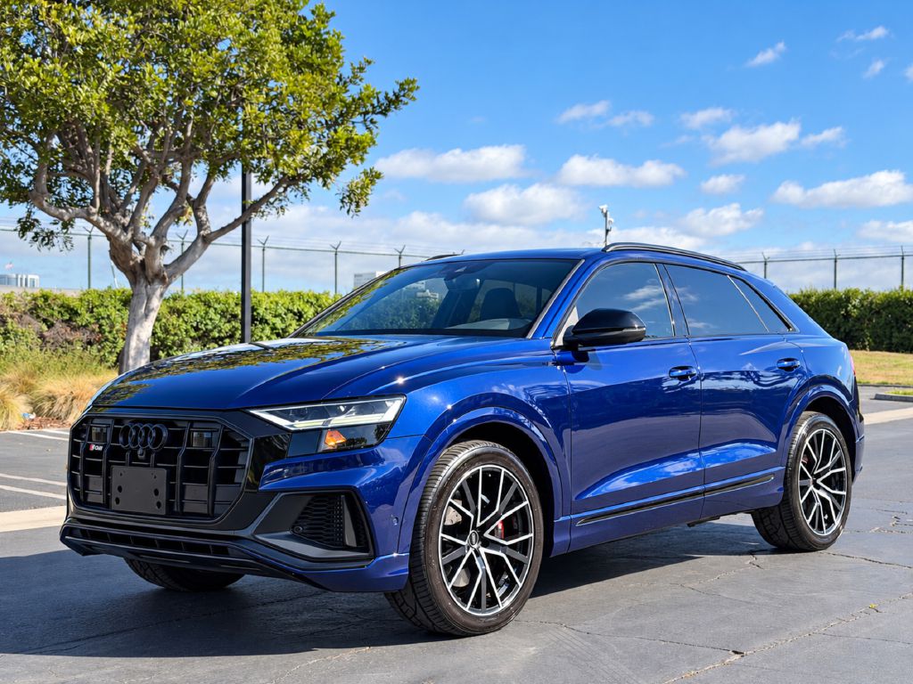 2021 AUDI SQ8