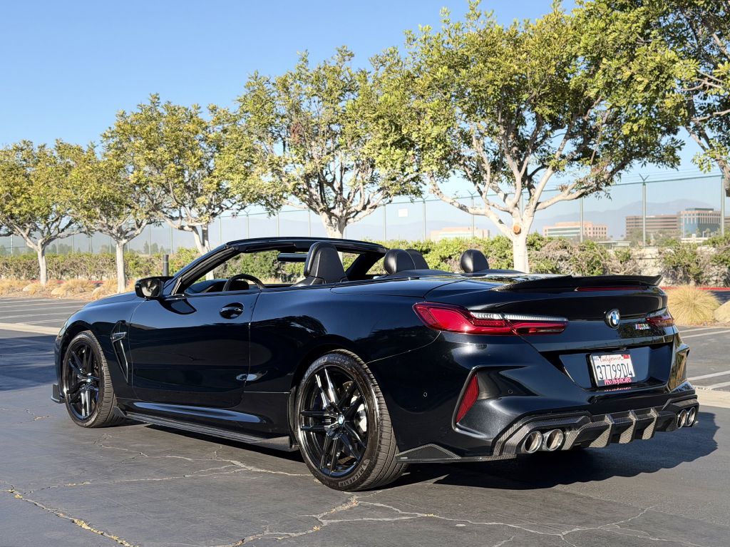 Photo 8 of this BMW M8