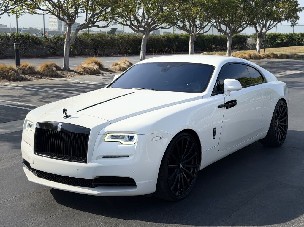 Photo 3 of this ROLLS-ROYCE WRAITH