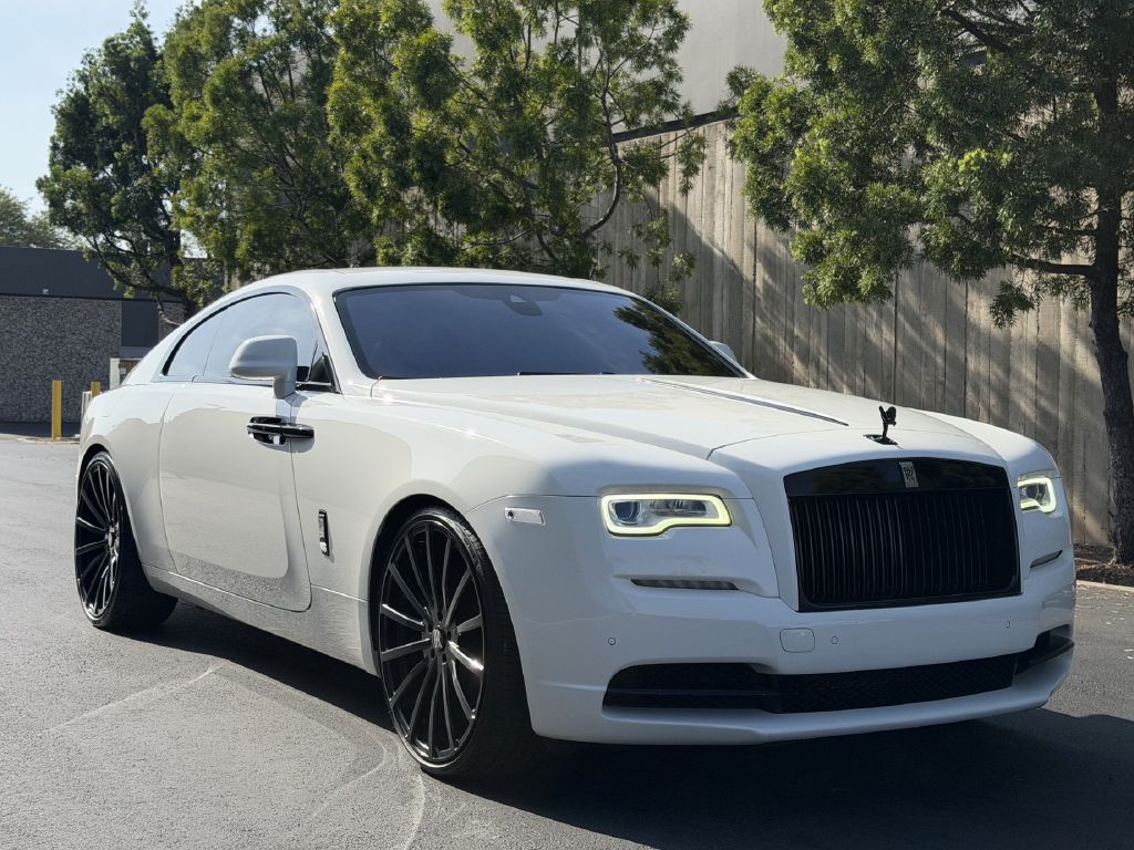 Photo 11 of this ROLLS-ROYCE WRAITH