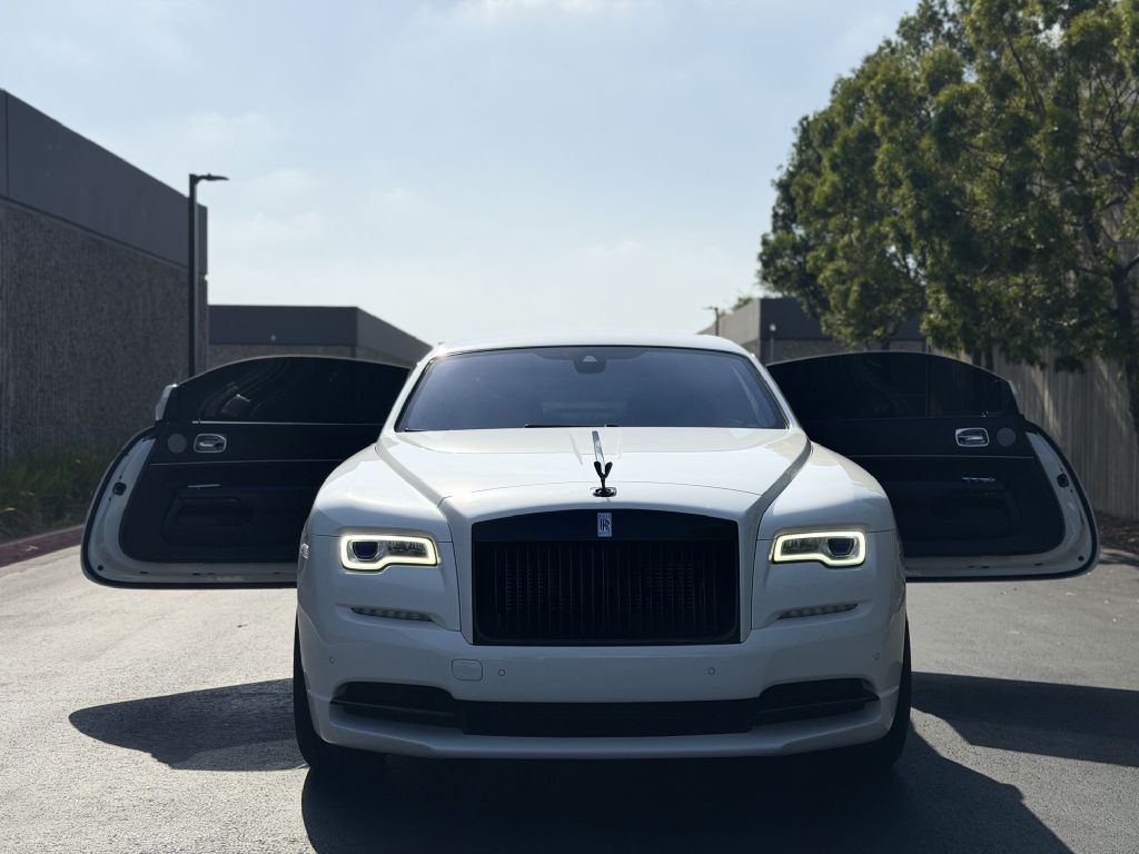 Photo 13 of this ROLLS-ROYCE WRAITH